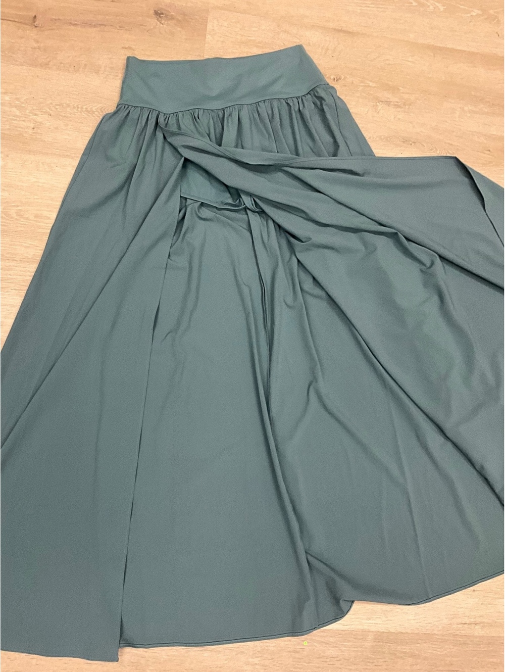 Halara M Breezeful High Waisted 2-in-1 Flowy Quick Dry Maxi Skirt